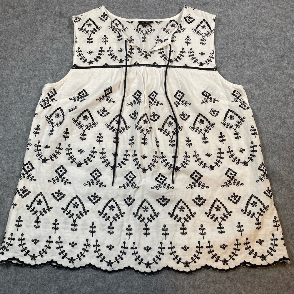 Womens Talbots Embroidered Scallop Hem Top White Round Split Neck Sleeveless LG